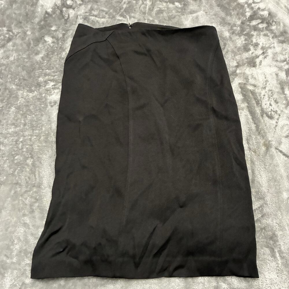 Bebe Skirt Women’s Sz.8 Black Pencil Style With Back Pleated‎ Ruffle Zipper Back